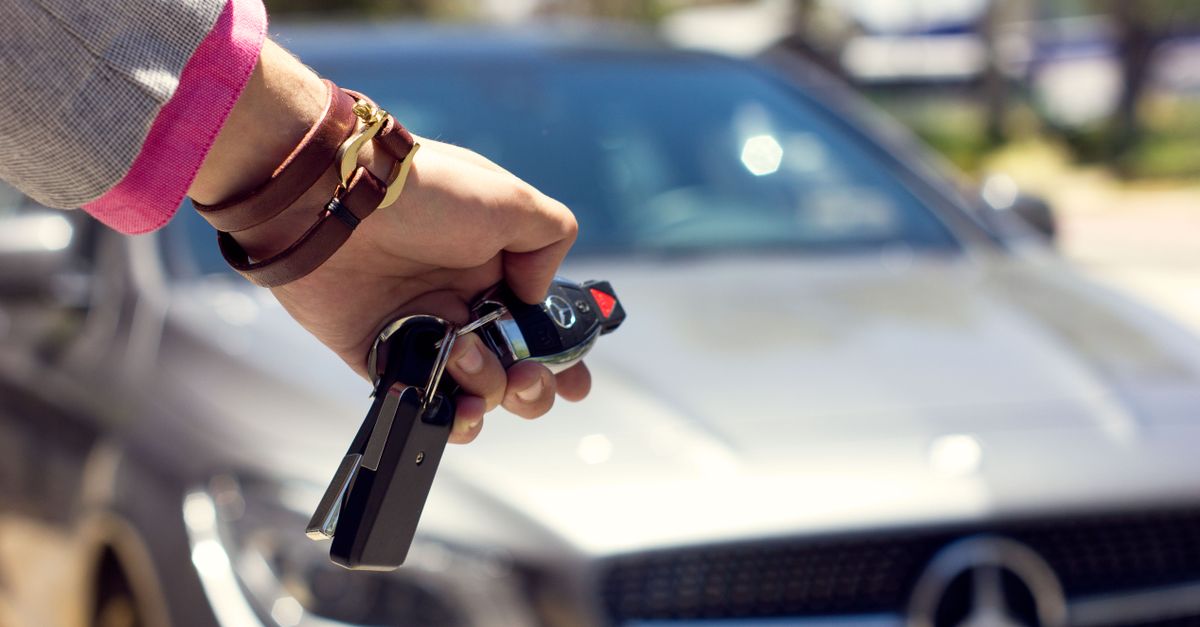 Chevrolet car key fob — Maple Guard Locksmith Hamilton