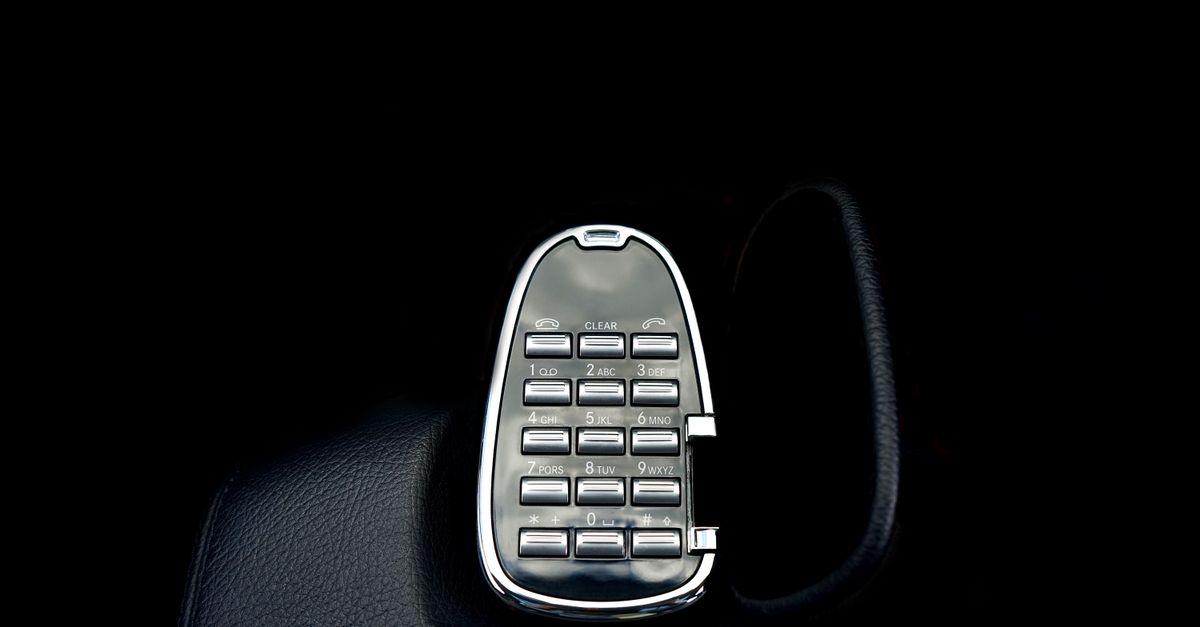 Key Fob Programming — Maple Guard Locksmith Hamilton
